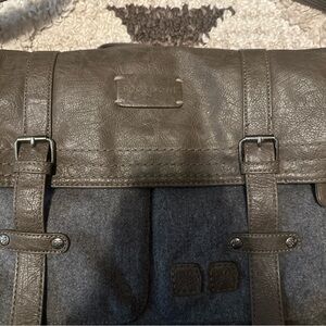 Stylish Gray Leather Messenger Bag Sherpani fold over purse